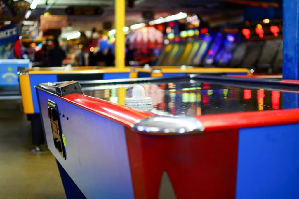 Sell-an-Arcade-Food-And-Entertainment-Complex-