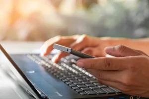 How Do I Get The Utilities in My Name After I Buy a Business? 2 AdobeStock 177156518