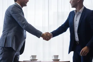 How Do I Decide What Business to Buy? 2 AdobeStock 205212620
