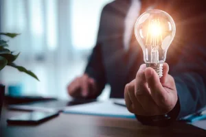 How Do I Decide What Business to Buy? 1 AdobeStock 327600525