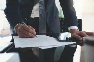 Dallas Business Broker: Definition, How to Choose, and More 2 AdobeStock 436324840