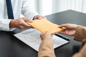 What are The Legal Aspects of Buying a Business? 1 AdobeStock 485322495