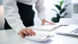 What are The Benefits of Using a Business Broker to Buy a Business? 1 AdobeStock 487539342